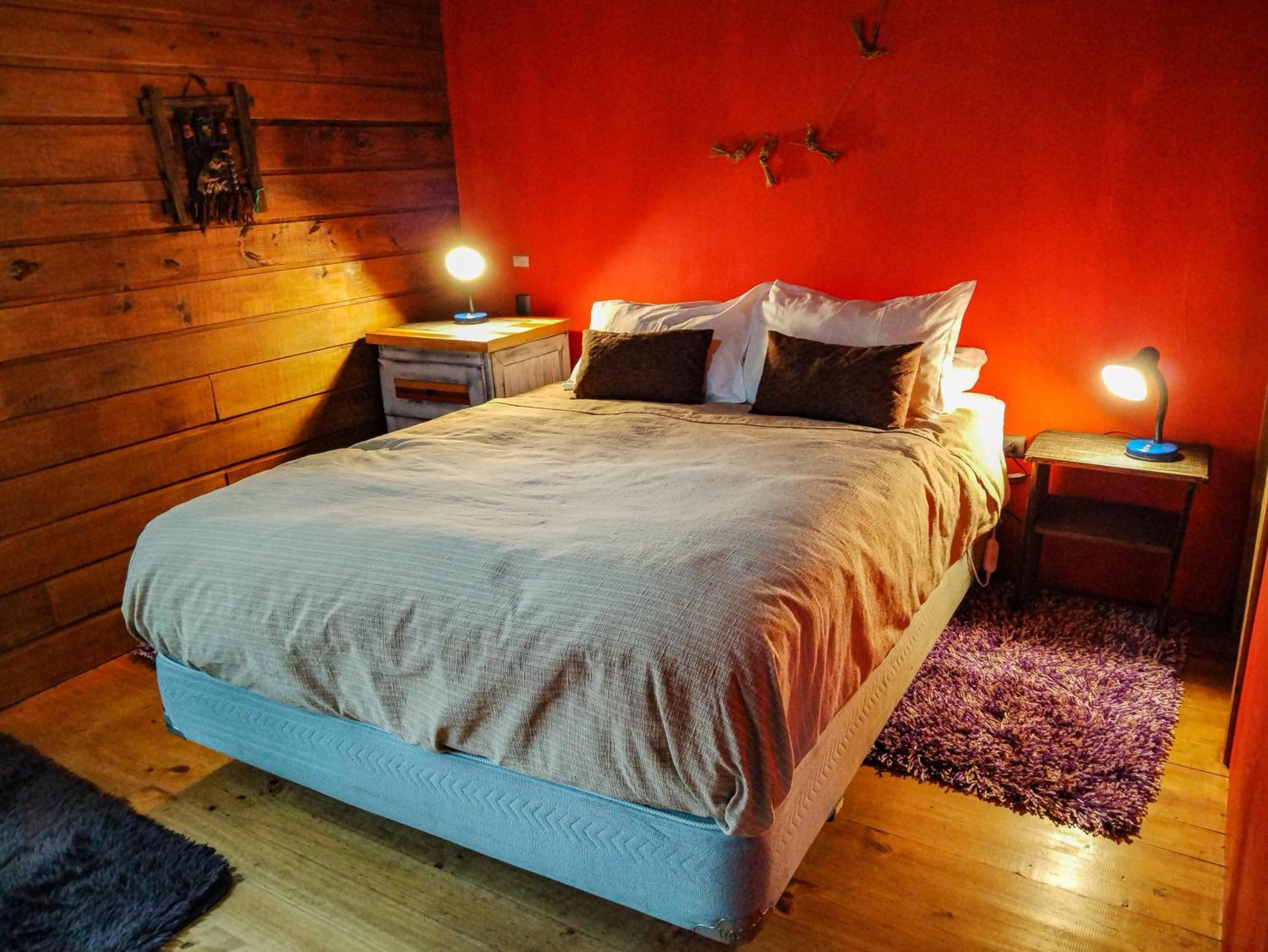 Hostal & Cabanas Luna Del Sur Cucao ภายนอก รูปภาพ