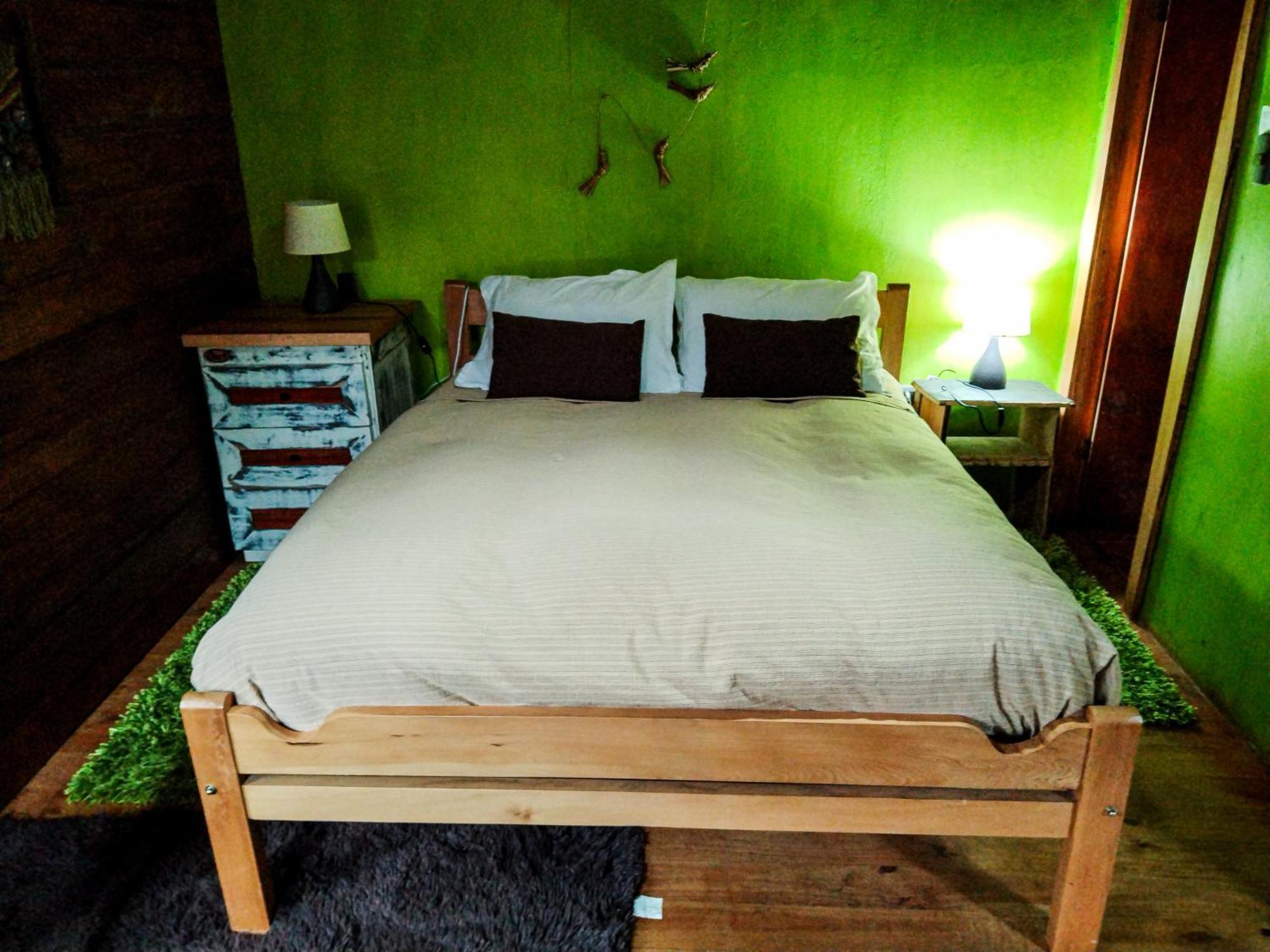 Hostal & Cabanas Luna Del Sur Cucao ภายนอก รูปภาพ