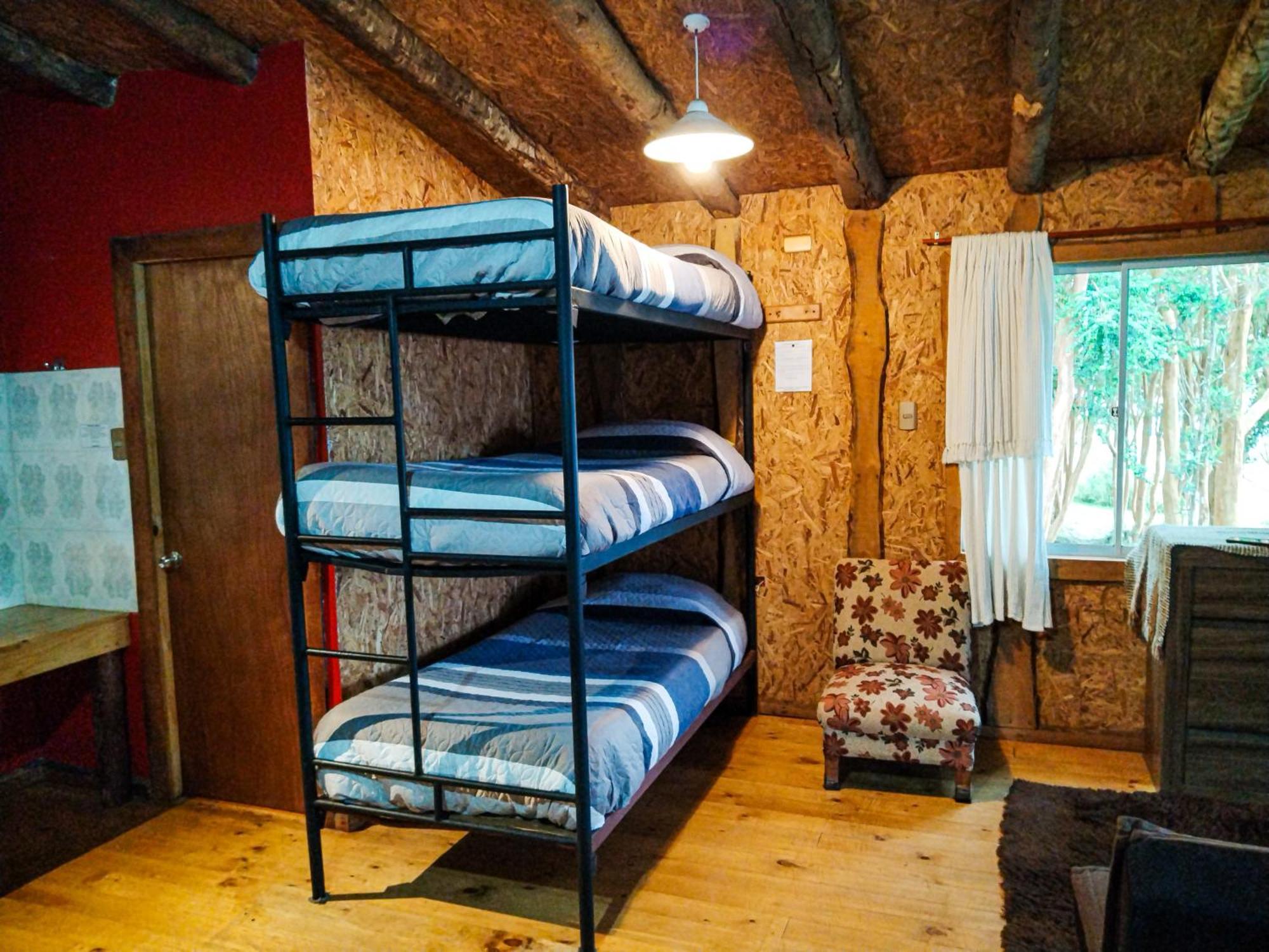Hostal & Cabanas Luna Del Sur Cucao ภายนอก รูปภาพ